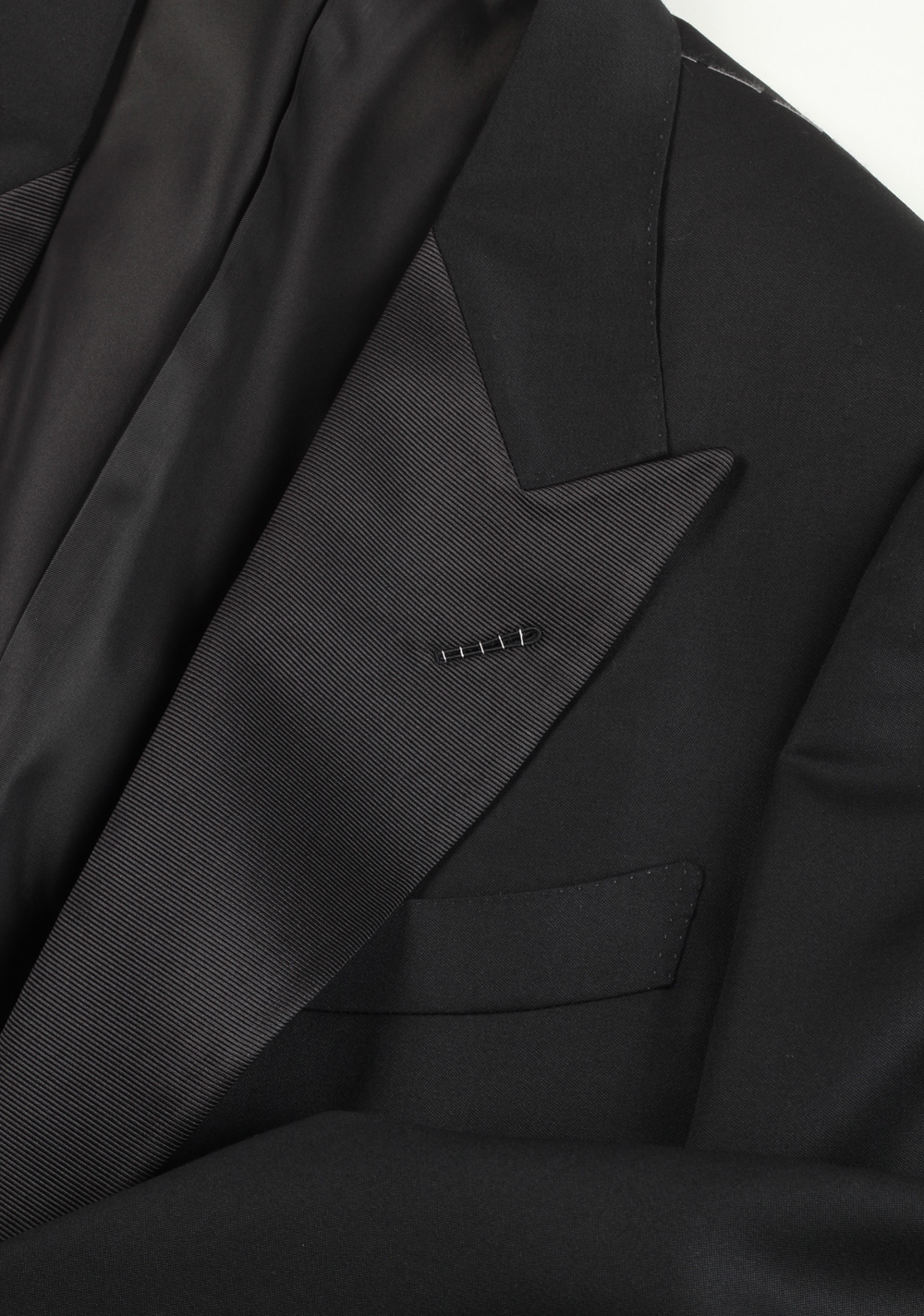 TOM FORD Windsor Black Tuxedo Suit Size 50C / 40S U.S. Fit A | Costume Limité