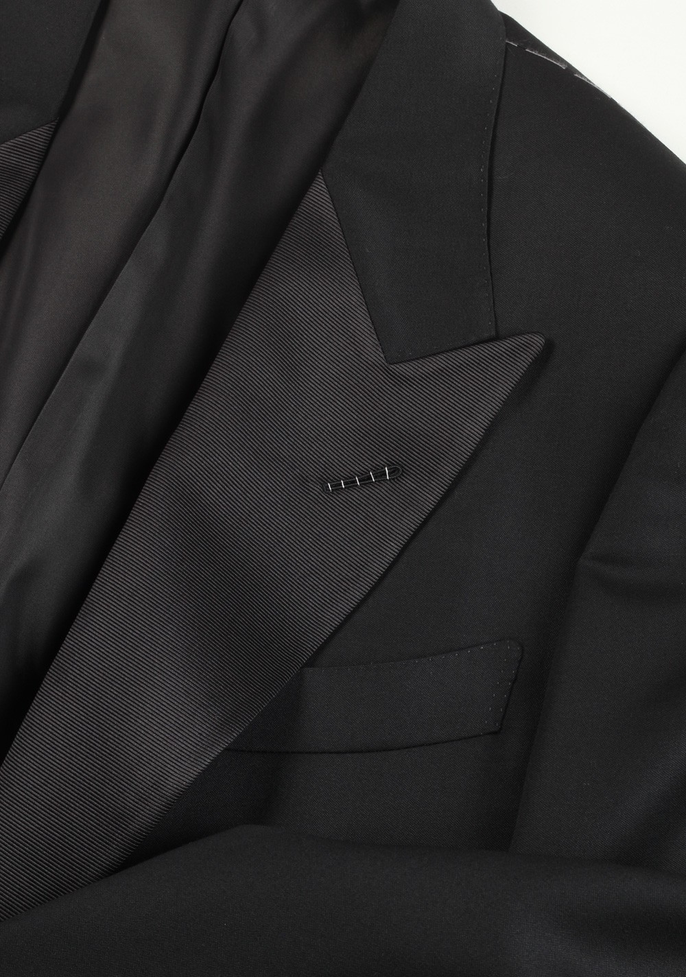 TOM FORD Windsor Black Tuxedo Smoking Suit Size 52L / 42L U.S. Fit A | Costume Limité