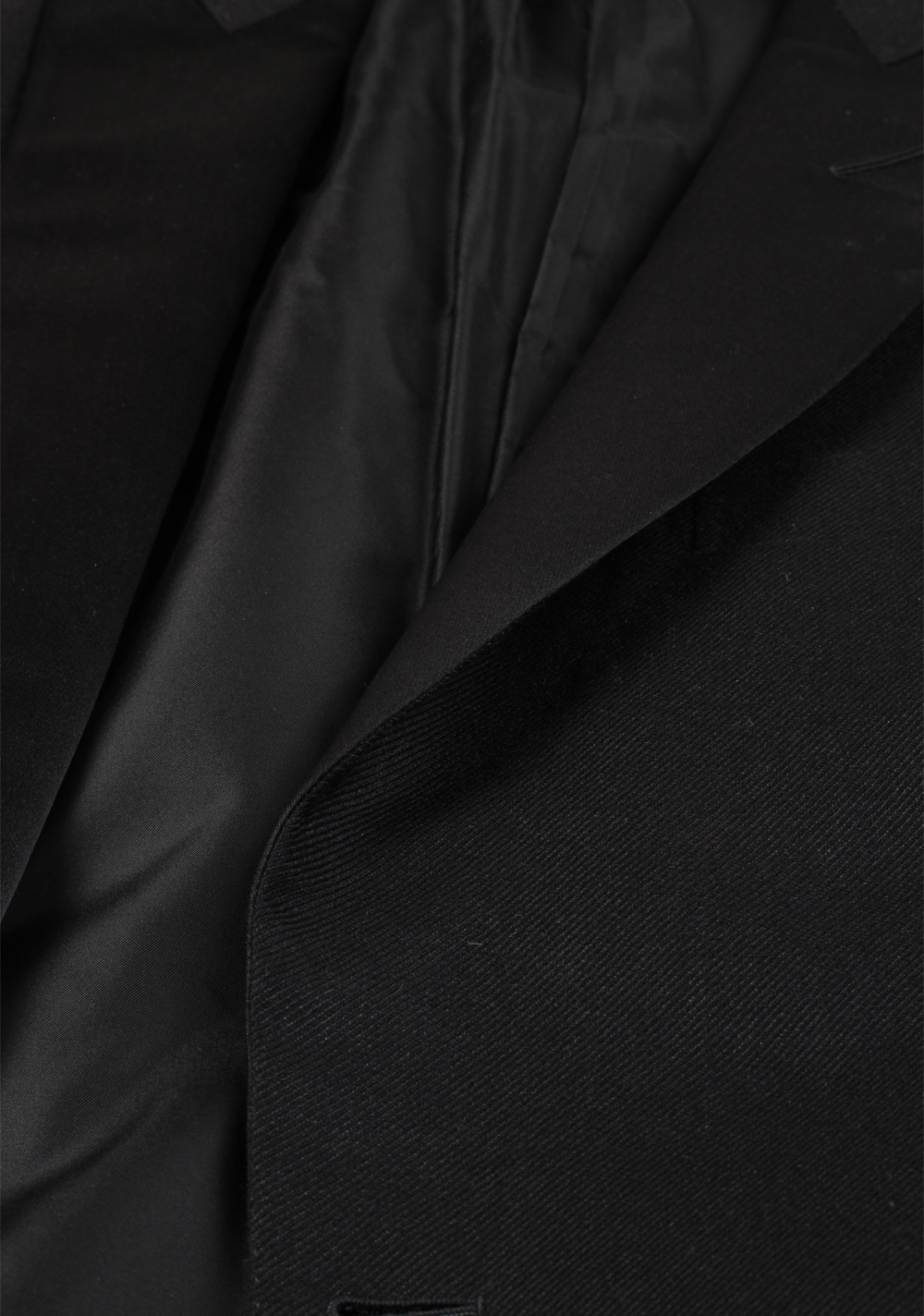 TOM FORD Black Tuxedo Suit Size 48 / 38R U.S. Base V Cashmere Mohair Silk | Costume Limité