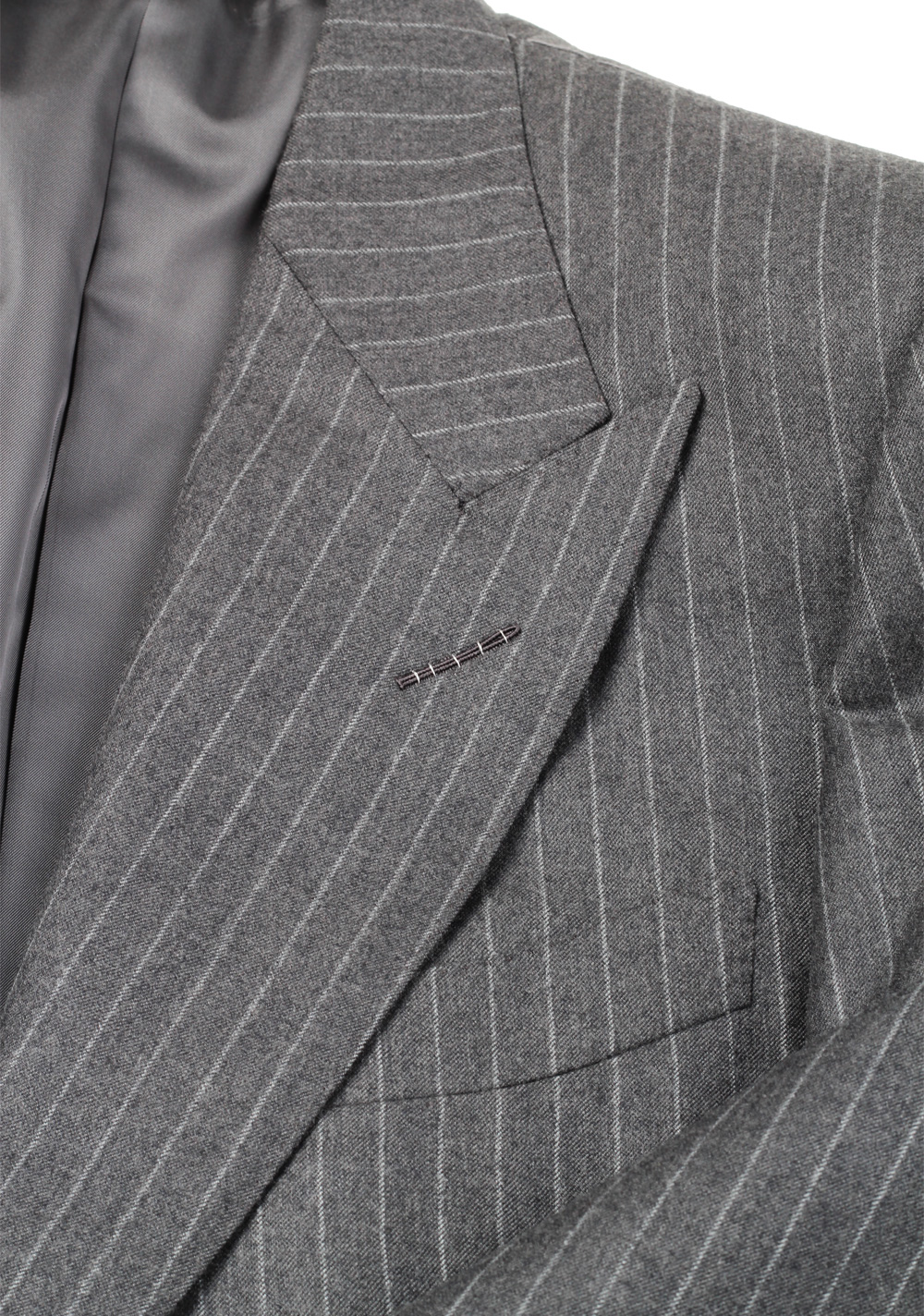 TOM FORD Gray Pinstripe Suit Size 48 / 38R U.S. Wool Silk Fit A | Costume Limité