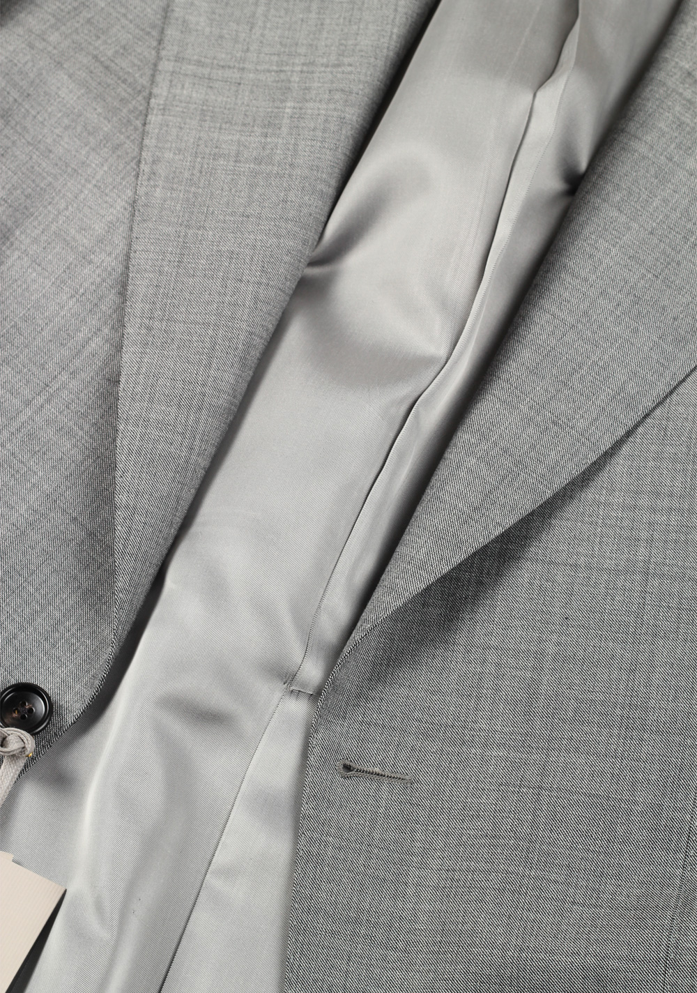 TOM FORD Windsor Signature Solid Gray Sharkskin Suit | Costume Limité