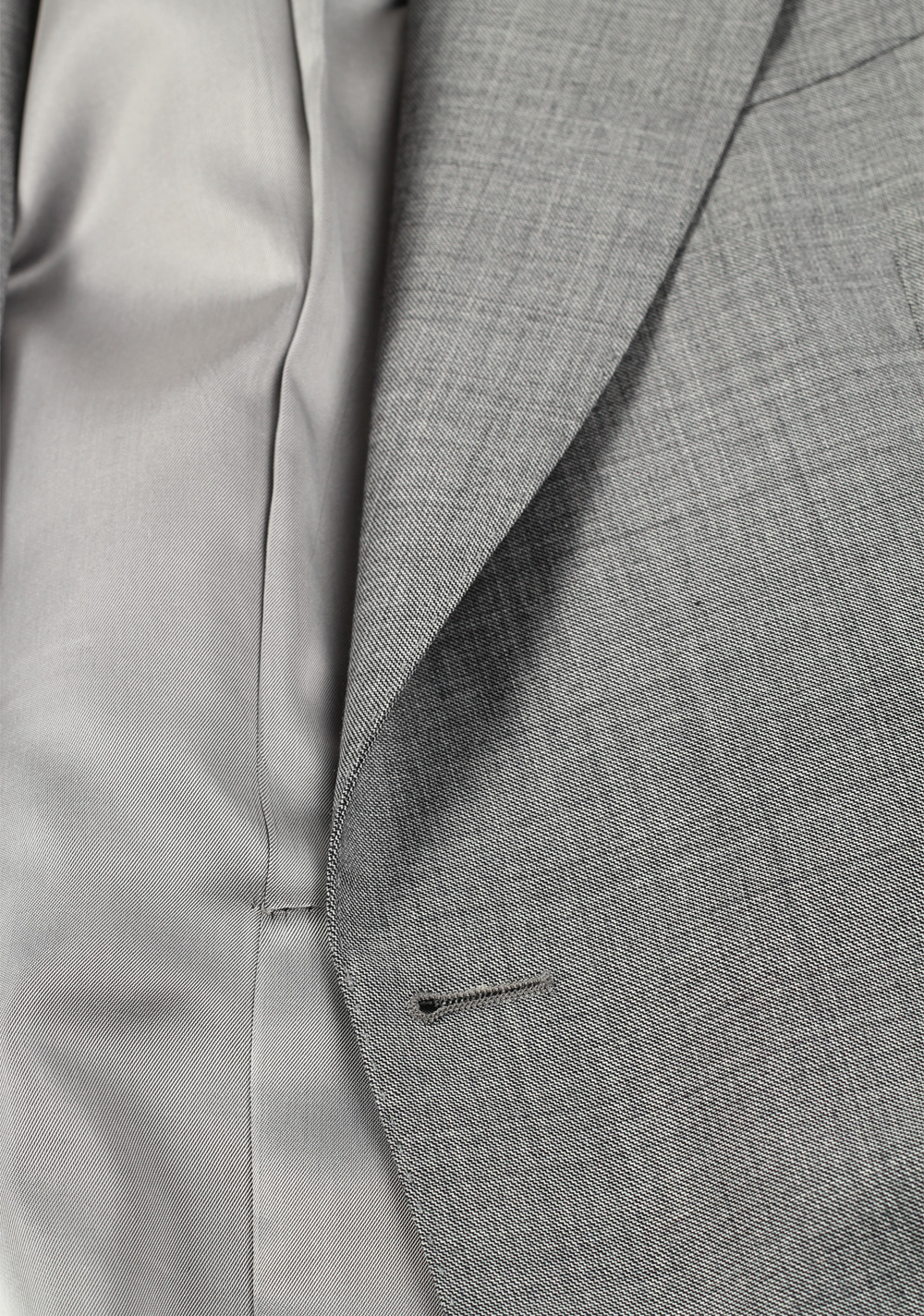 TOM FORD Windsor Signature Solid Gray Sharkskin Suit | Costume Limité