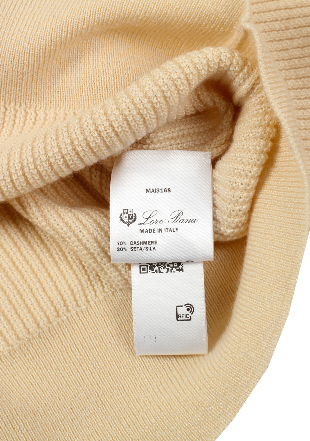 Loro Piana Off White Half Funnel Neck Cashmere Silk Sweater | Costume Limité