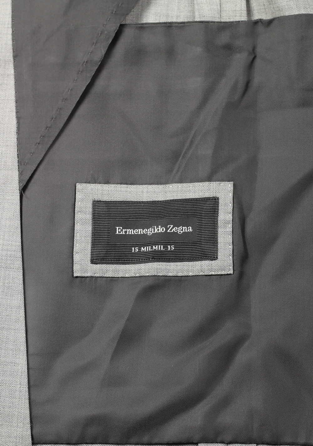 ZEGNA Gray Easy Light 15Milmil15 Suit | Costume Limité